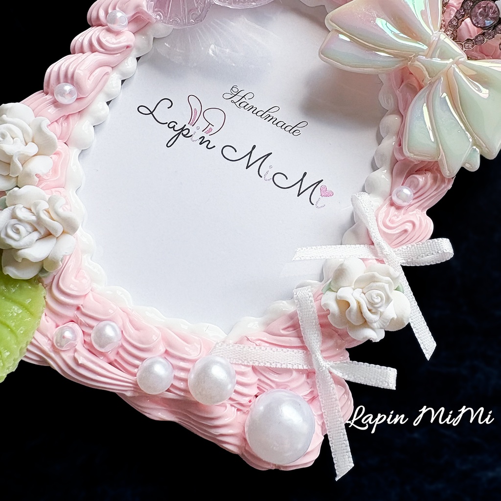 白 くすみ ピンク ホイップデコ 硬質トレカケース B8 チェキ リボン 蝶 プリンセス かわいい カード ケース