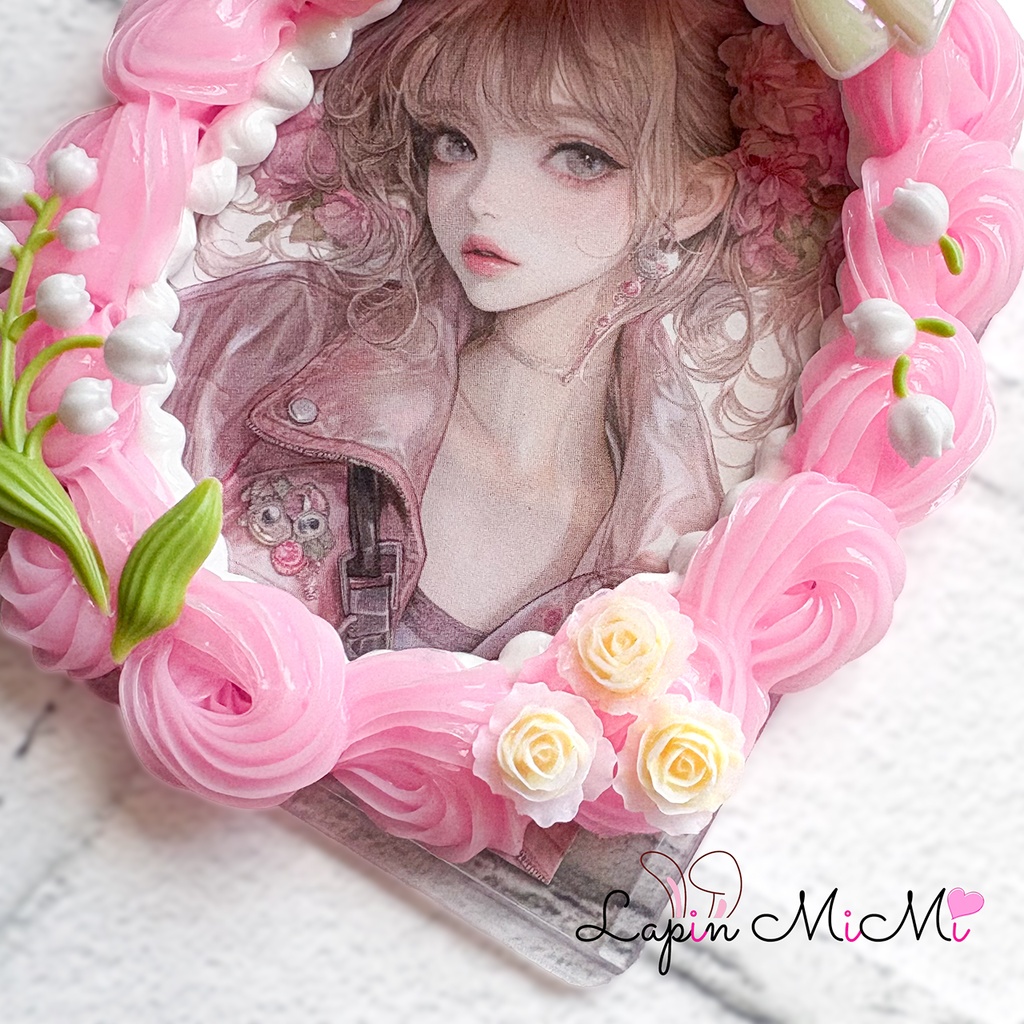 ピンク 白 ホイップデコ 硬質トレカケース リボン すずらん 姫 ラウンド かわいい チェキ B8 カード ケース