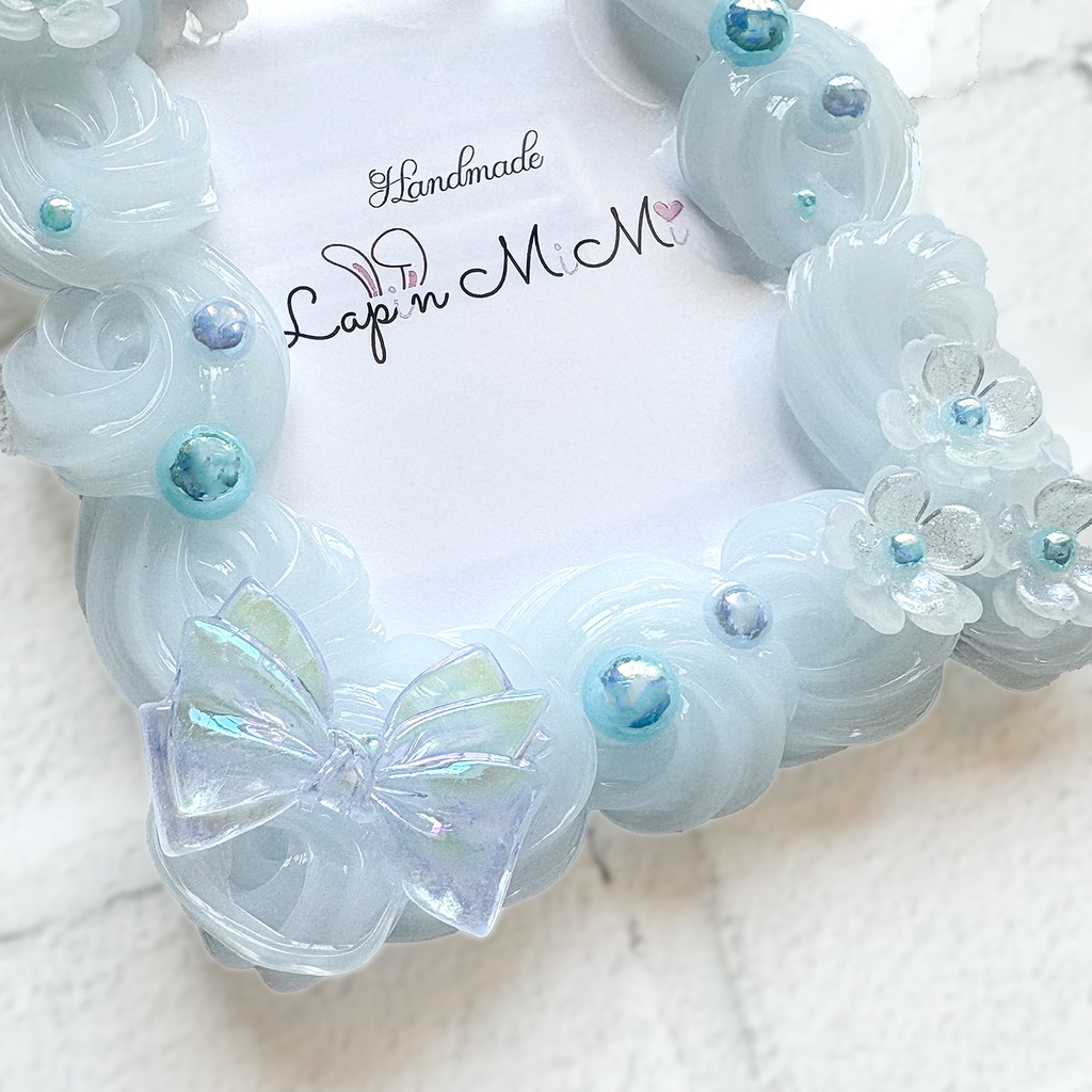 【受注製作】ブルー クリア ホイップデコ 硬質トレカケース B8 リボン マット 花 水色 チェキ カード ケース