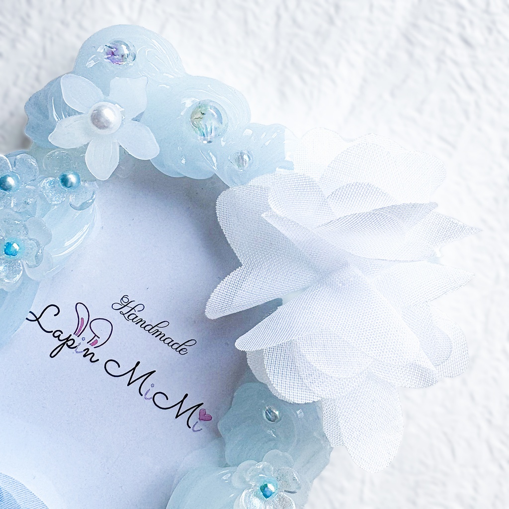 ブルー クリア ホイップデコ 硬質トレカケース B8 シフォン 蝶 花 ビーズ さわやか 水色 きれいめ カード ケース