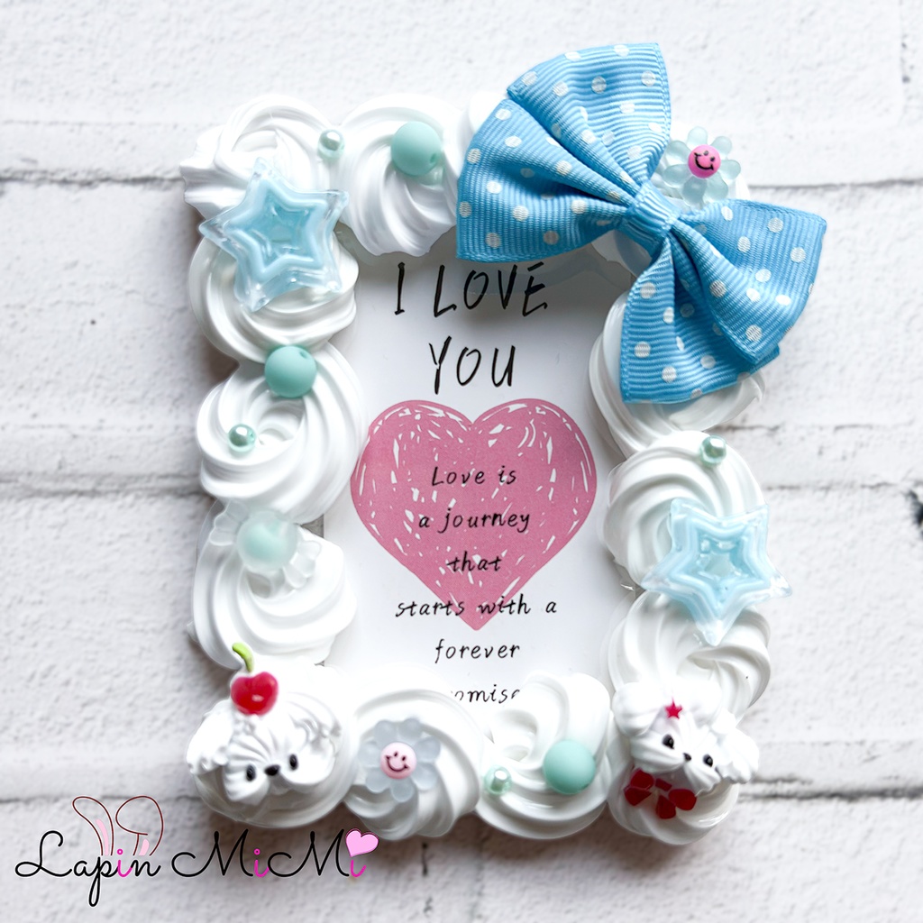 白 ホイップデコ 硬質トレカケース B8 ドット 水色 リボン ホイップわんちゃん ポップ カード ケース