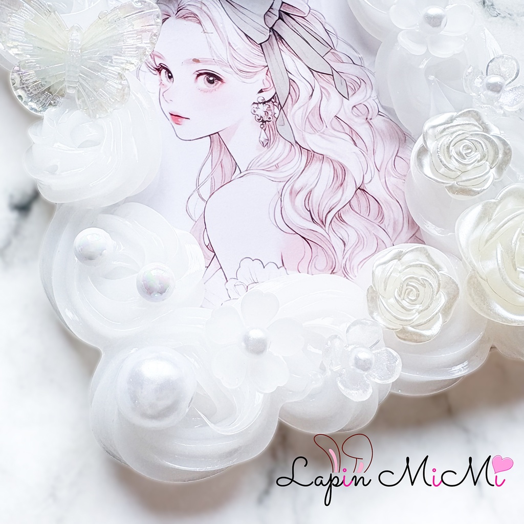 【受注製作】白 クリア ホイップデコ 硬質トレカケース B8 蝶 薔薇 プリンセス 高見え 上品 カード ケース