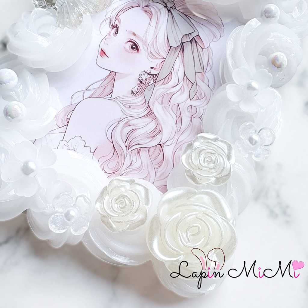 【受注製作】白 クリア ホイップデコ 硬質トレカケース B8 蝶 薔薇 プリンセス 高見え 上品 カード ケース