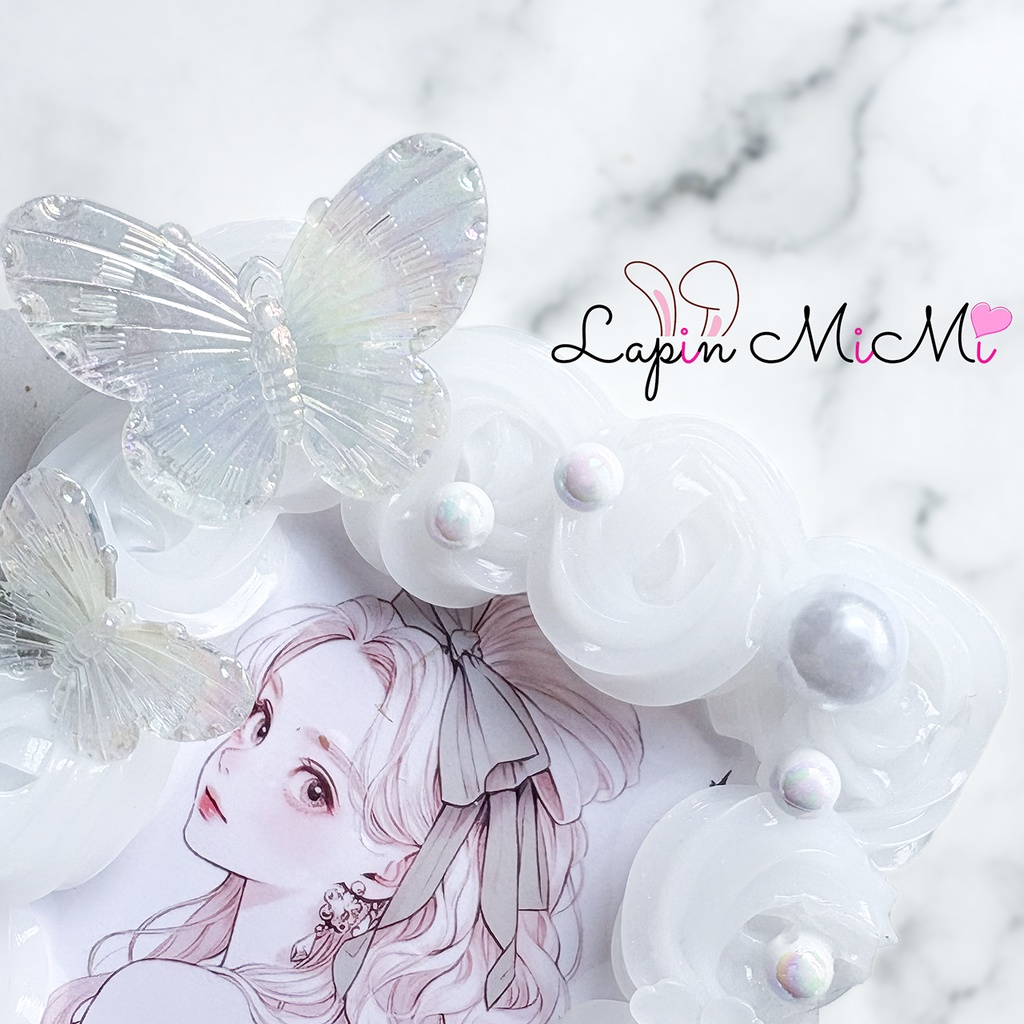 【受注製作】白 クリア ホイップデコ 硬質トレカケース B8 蝶 薔薇 プリンセス 高見え 上品 カード ケース