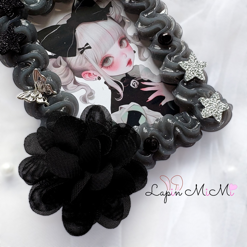 黒 クリア ラメ ホイップデコ 硬質トレカケース B8 シルバー リボン 星 花 ゴシック カード ケース