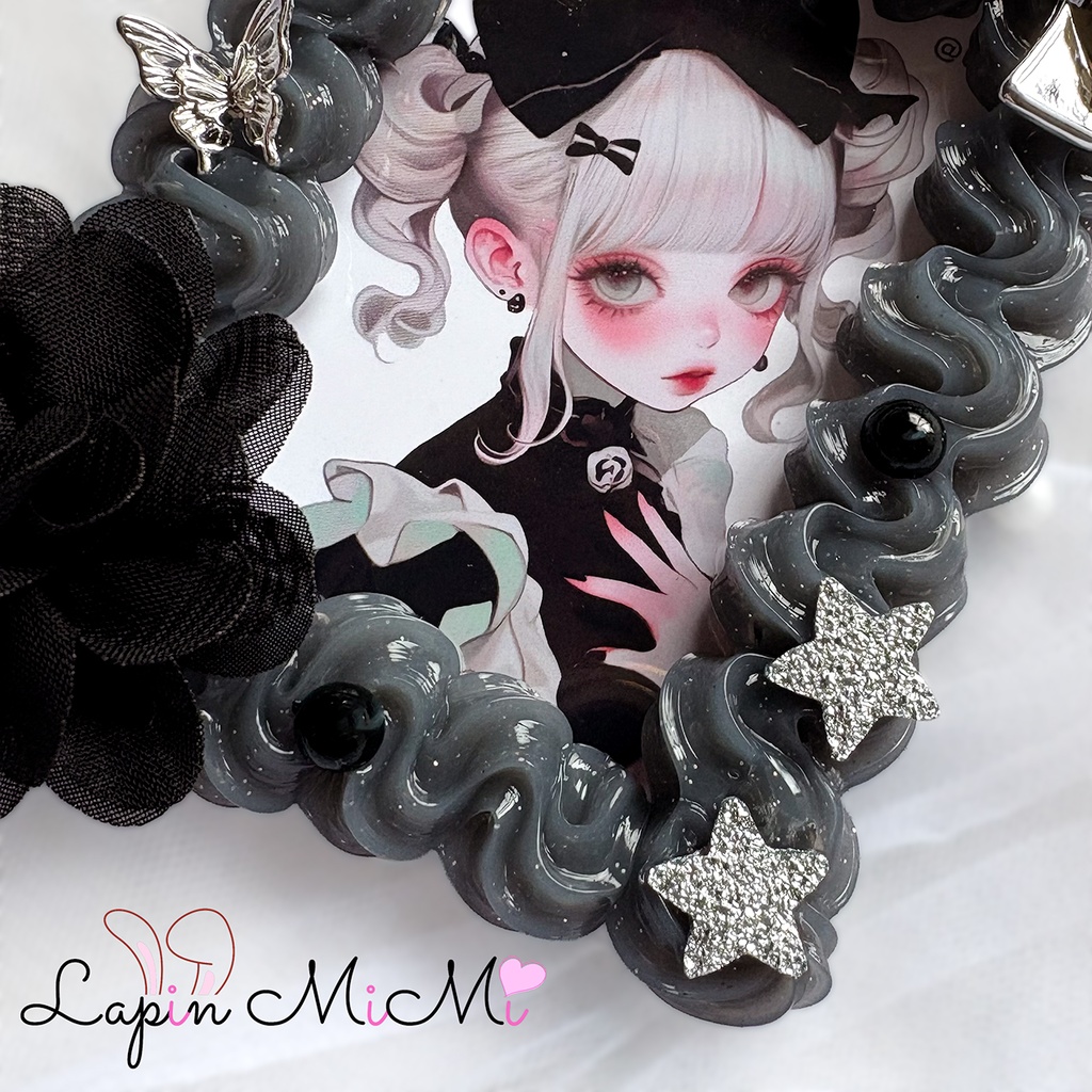 黒 クリア ラメ ホイップデコ 硬質トレカケース B8 シルバー リボン 星 花 ゴシック カード ケース