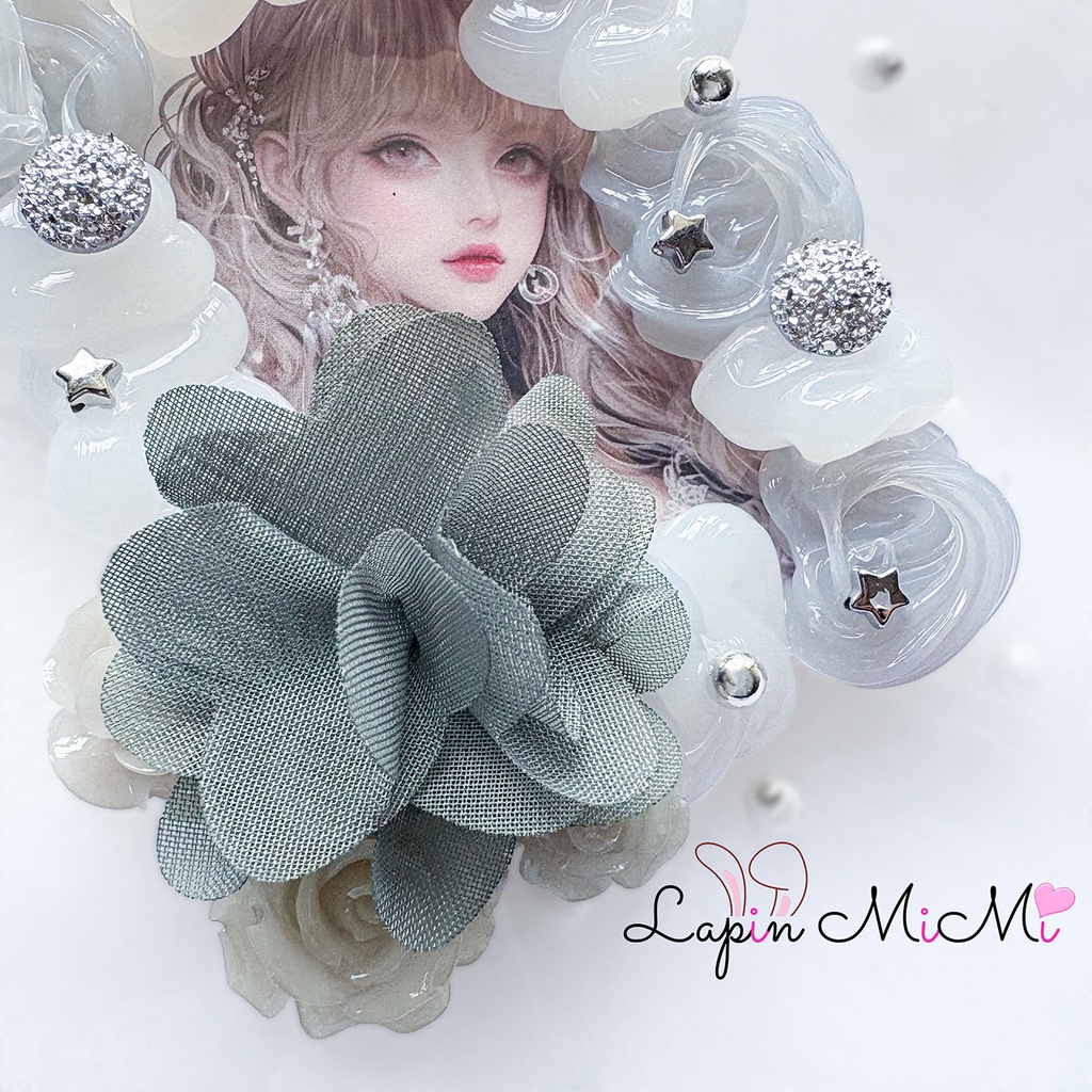 グレー × クリア ホイップデコ 硬質トレカケース シルバー 薔薇 星 ビーズ シフォン 花 きれいめ カード ケース