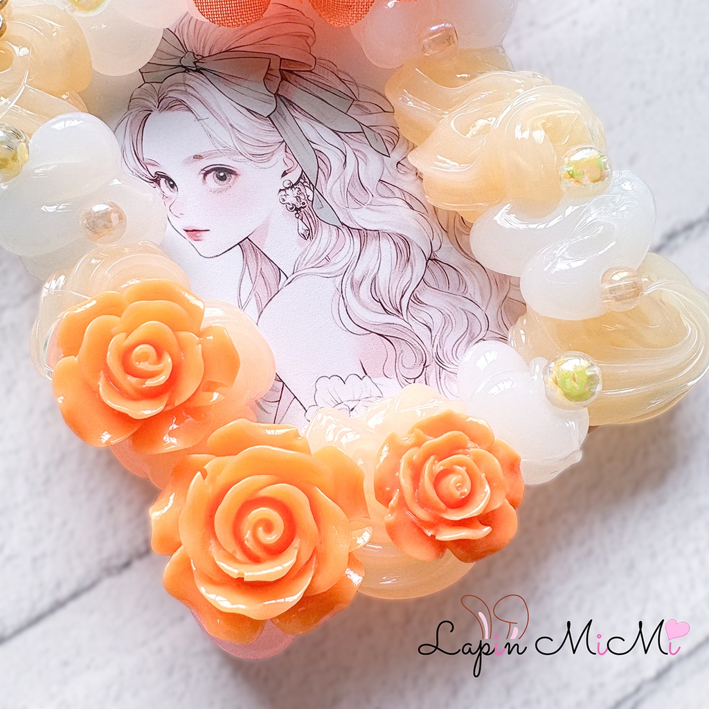 【バッグチャーム取り付け可】オレンジ × クリア ホイップデコ 硬質トレカケース 薔薇 シフォン 花 ガラスビーズ カード ケース