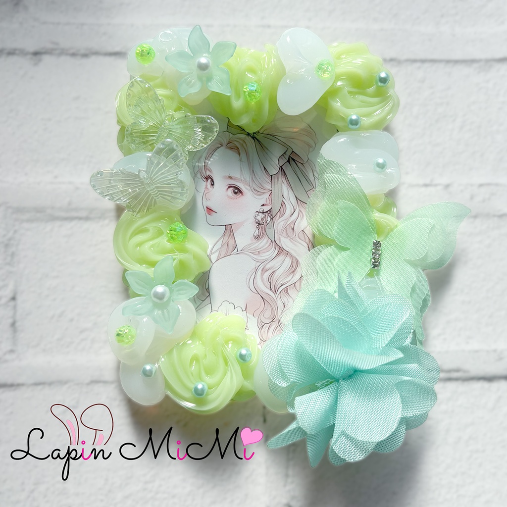 クリア × グリーン ホイップデコ 硬質トレカケース B8 シフォン 蝶 花 パステル きれいな カード ケース