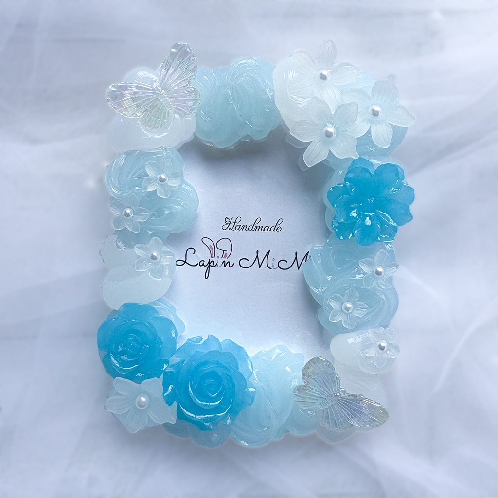 5色展開 クリア ホイップデコ 硬質トレカケース B8 白 花 蝶 薔薇 上品 きれいめ カード ケース