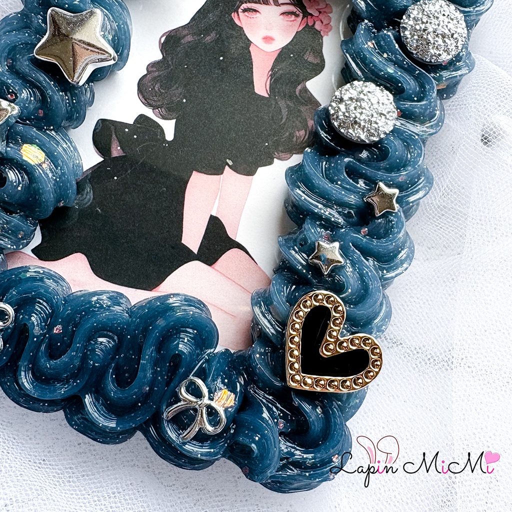 ブルーグレー ラメ入り ホイップデコ 硬質トレカケース B8 シルバー 星 リボン 宇宙 カード ケース