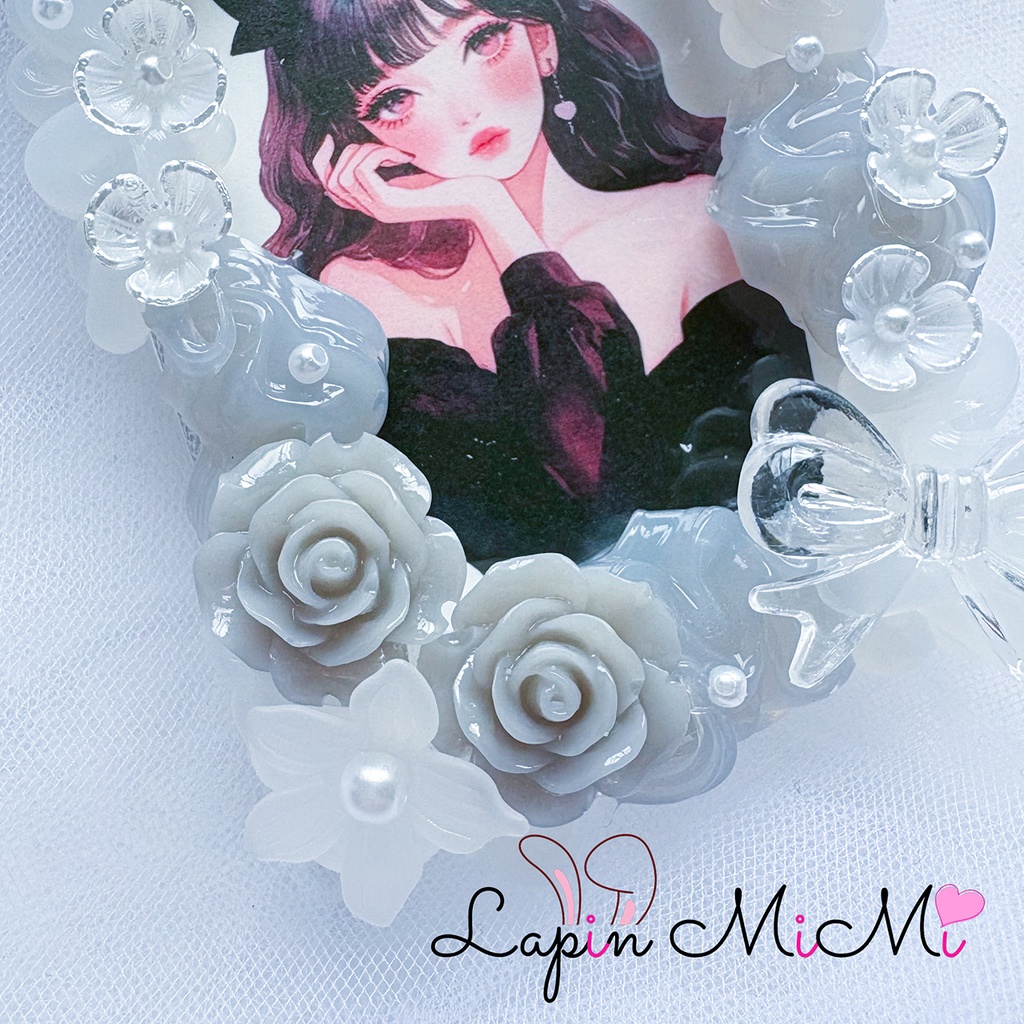 【チェキケース】グレー×クリア ホイップデコ 硬質チェキケース フォト キーホルダー バッグチャーム リボン 花 カード ケース