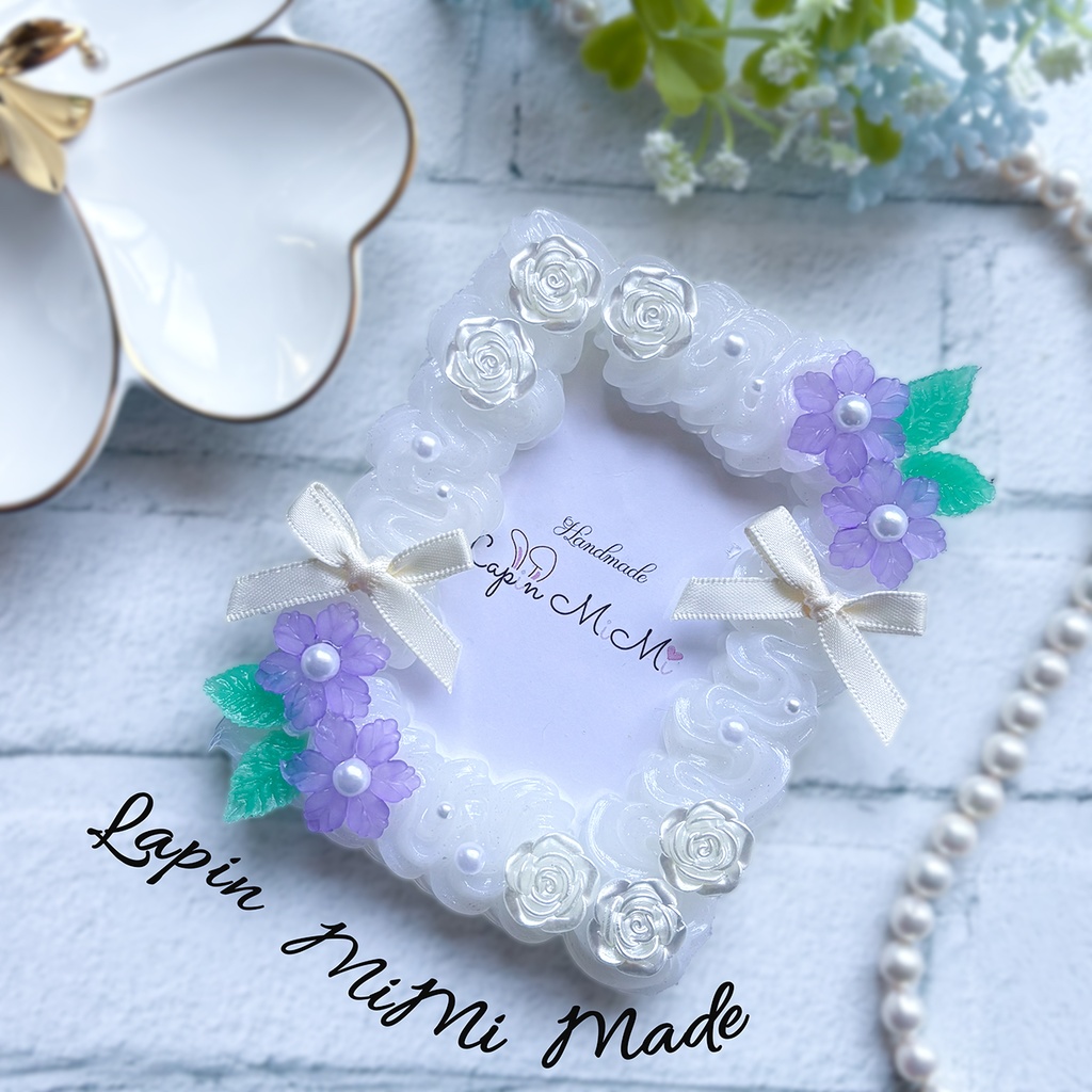 パールホワイト ホイップデコ 硬質トレカケース B8 チェキ ニュアンスカラー 花 サテンリボン 薔薇 カード ケース