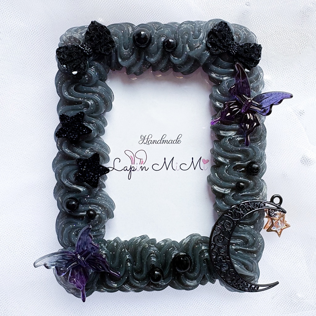 黒 クリア シルバー ラメ ホイップデコ 硬質トレカケース B8 月 星チャーム付き 花 蝶 ゴシック カード ケース