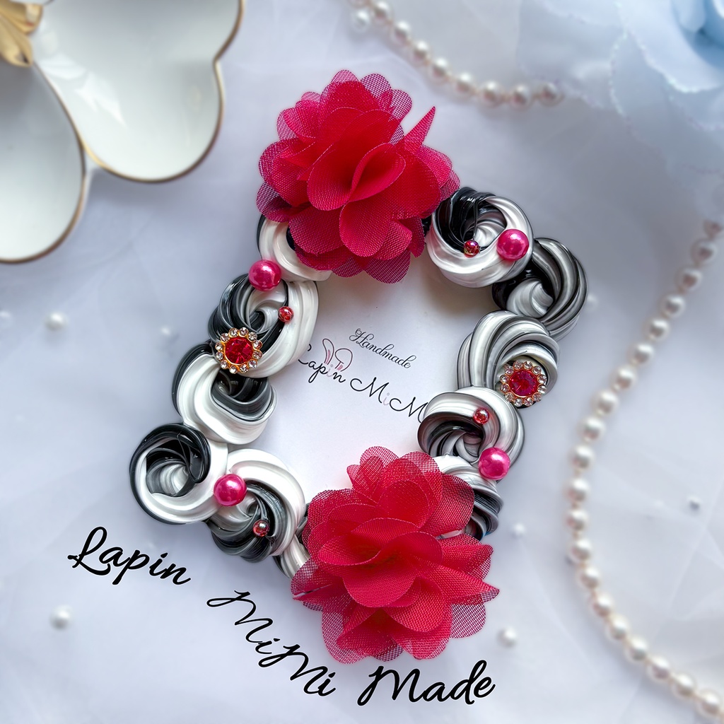 黒 白 ツートン ホイップデコ 硬質トレカケース B8 赤 シフォン 花 ゴシック カード ケース 　