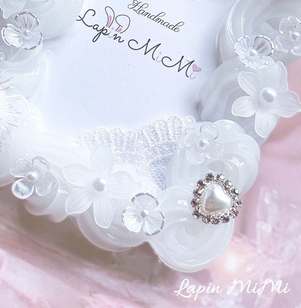 【受注製作】白 クリア ホイップデコ 硬質トレカケース B8 ティアラ レース ぽんぽん 姫 プリンセス 花 チェキ カード ケース