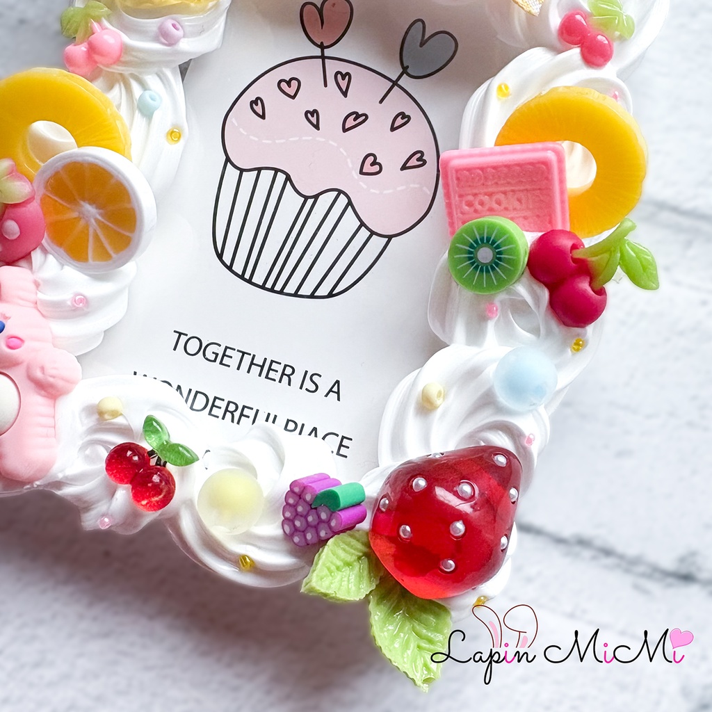 白 ホイップデコ 硬質トレカケース キーホルダー オレンジ チェック リボン ケーキ風 フルーツ カード キーホルダー バッグチャーム ケース