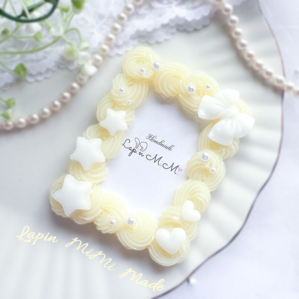 パステル ホイップデコ 硬質トレカケース B8 ラメ入り マット ホワイト リボン 星 ハート パール カード ケース