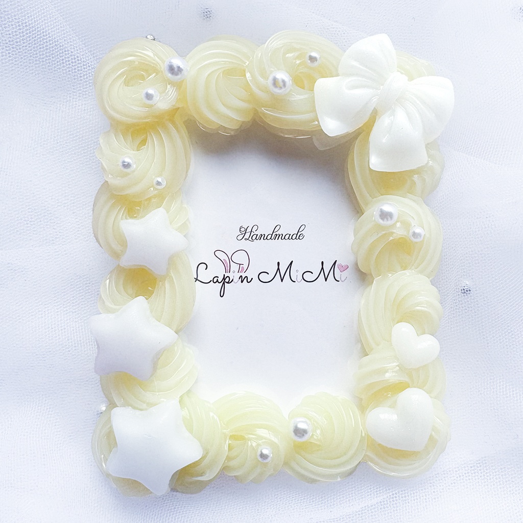 パステル ホイップデコ 硬質トレカケース B8 ラメ入り マット ホワイト リボン 星 ハート パール カード ケース