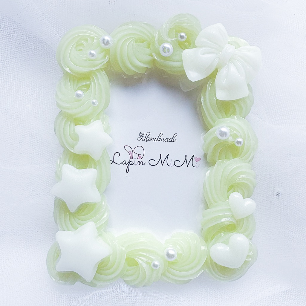 パステル ホイップデコ 硬質トレカケース B8 ラメ入り マット ホワイト リボン 星 ハート パール カード ケース