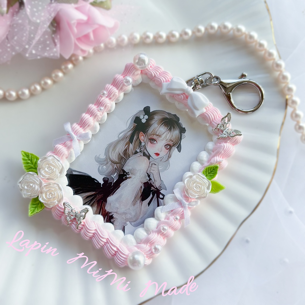 白 ピンク ホイップデコ 硬質トレカケース キーホルダー リボン 薔薇 姫かわ カード キーホルダー バッグチャーム ケース