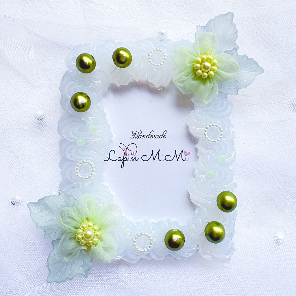 【4カラー展開】クリア ホイップデコ 硬質トレカケース B8 ふんわり オーガンジー 花 ビーズ 大人可愛い カード ケース