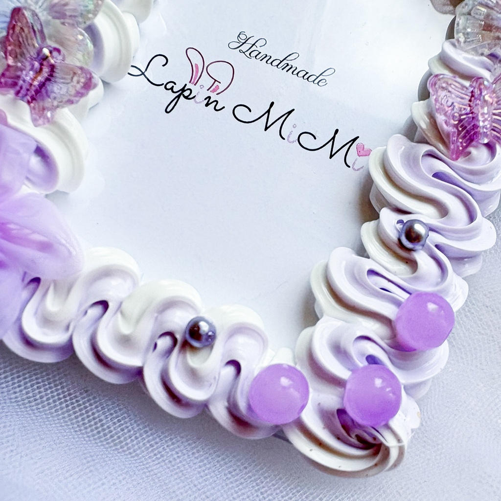 紫 白 ツートン うねうね ホイップデコ 硬質トレカケース B8 ふんわり オーガンジー 花 ビーズ 大人可愛い カード ケース