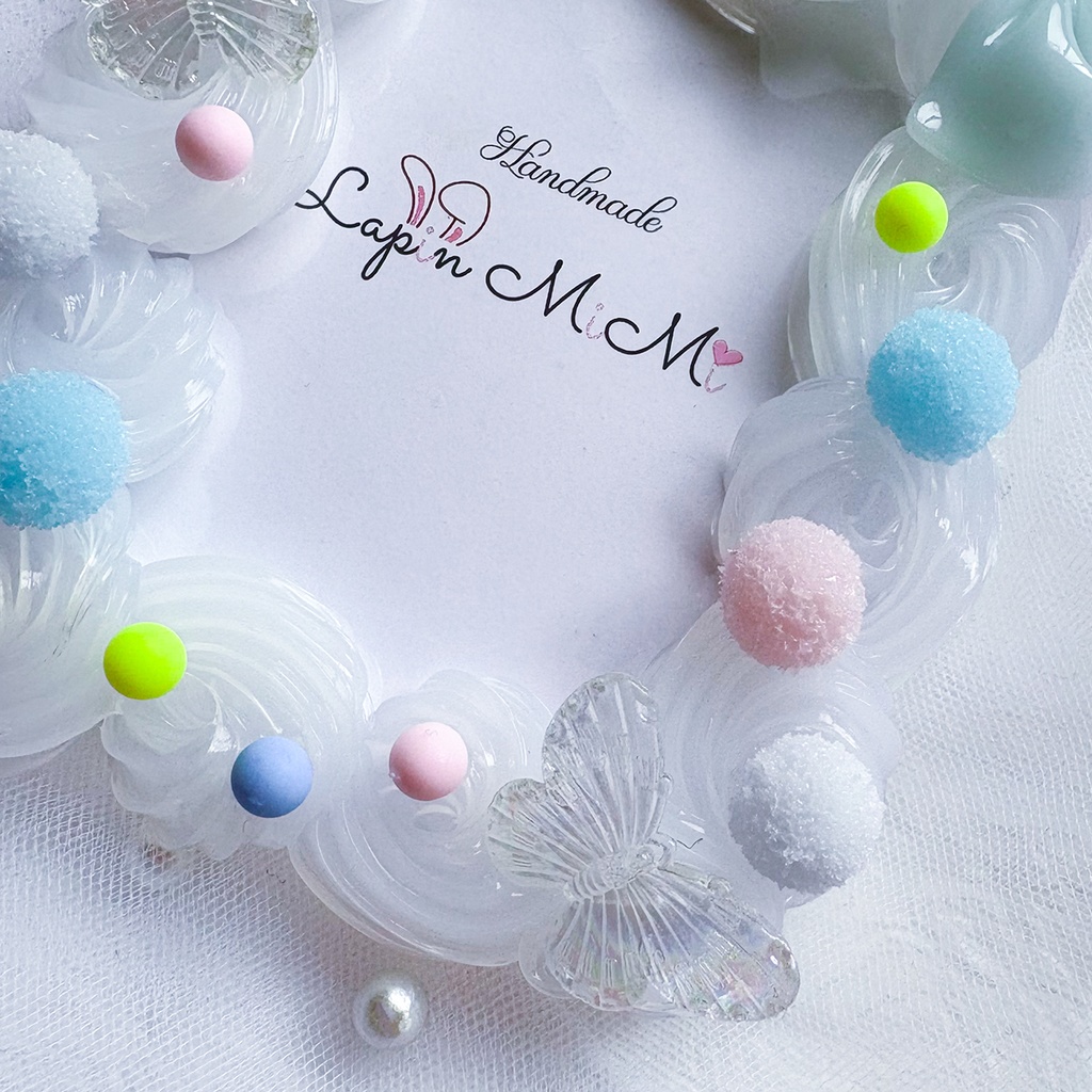 クリア ホイップデコ 硬質トレカケース B8 くすみブルー リボン ポップ ゆめかわ カラフルビーズ カード ケース