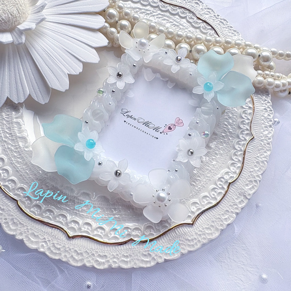 クリア ホイップデコ 水色 ピンク お花 桜 マット ホワイト 硬質トレカケース チェキ きれいめ カード ケース