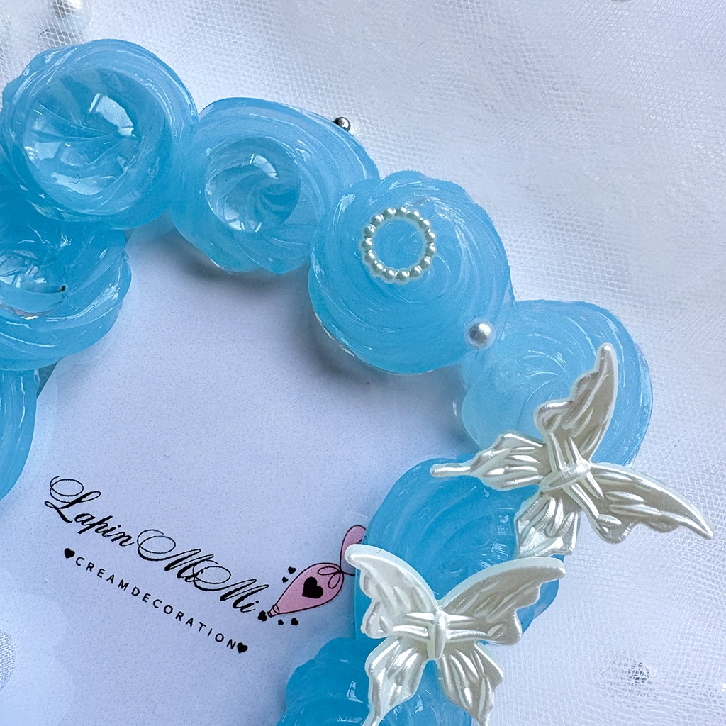 水色 クリア ホイップデコ 硬質トレカケース チェキ 白 蝶 シフォン 花 きれいめ カード ケース