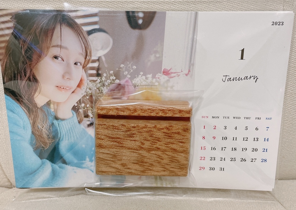 2023長澤明日香卓上カレンダー