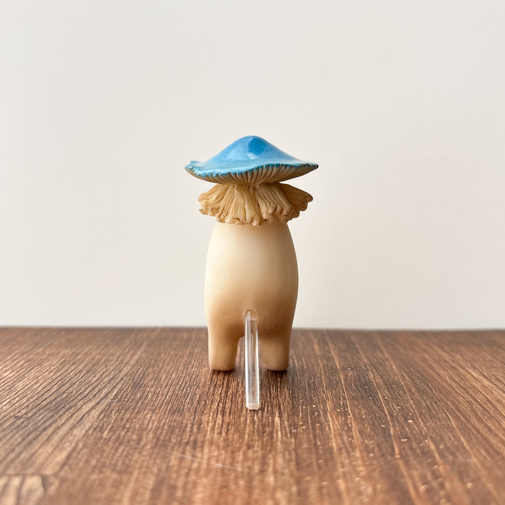 【リーゼの庭】立っちゃった木ノ小人|Nameko Blue