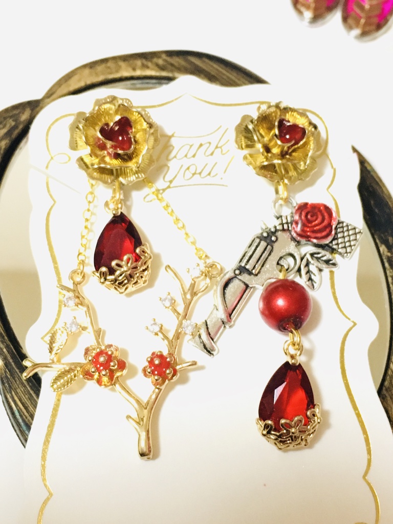 【展示】空軍 寒香の舞 イメージ耳飾り