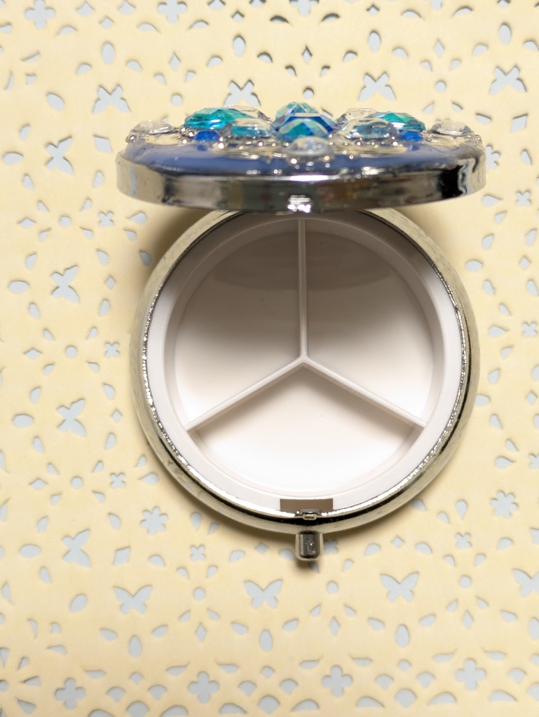 変身コンパクト風ピルケース(ブルードロップ)