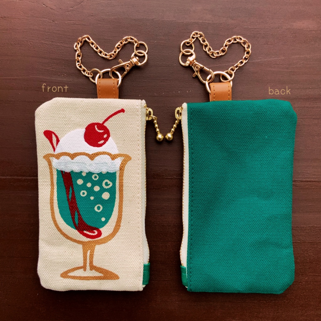 【送料無料】メロンクリームソーダ チャームつきミニミニポーチ