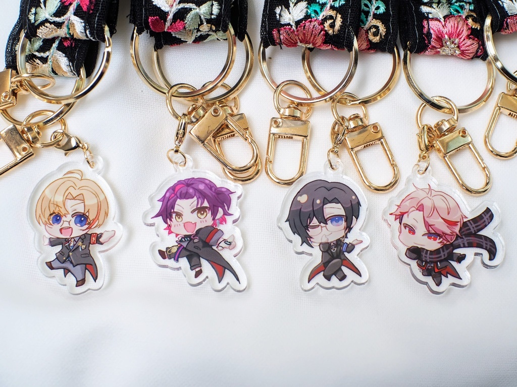 アクキー付き刺繍リボンキーホルダー