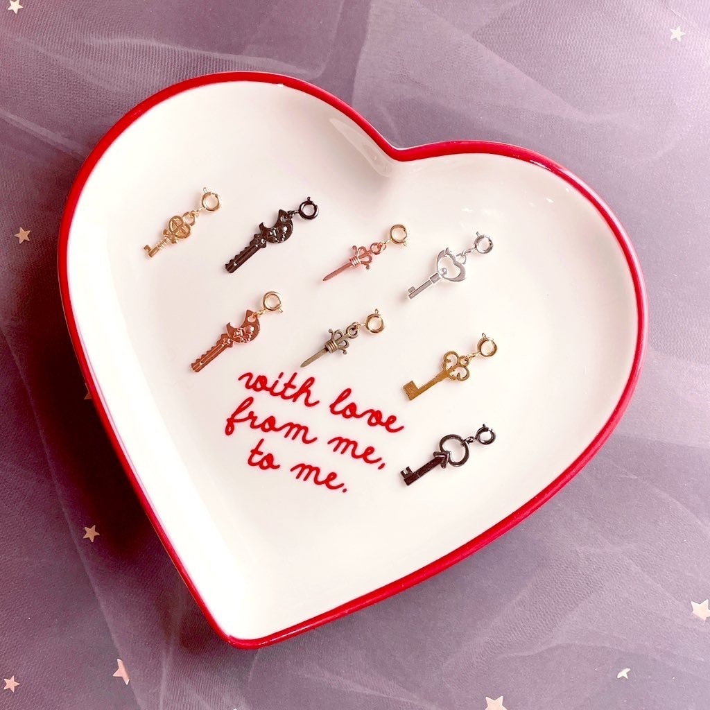 マホウノカギピアス🗝️ツルギノピアス⚔️
