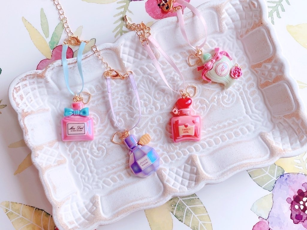 香水ポシェット