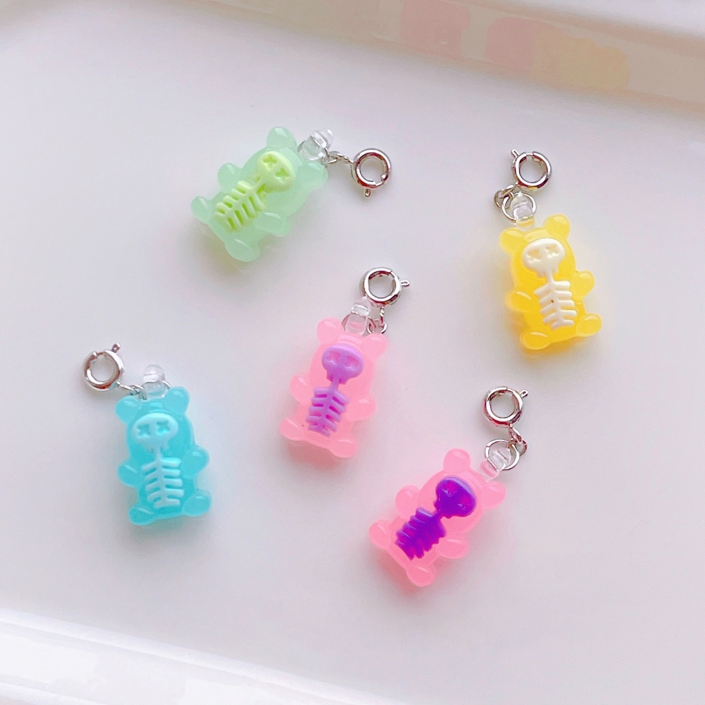 ほねっこグミベアのピアス、ポシェット