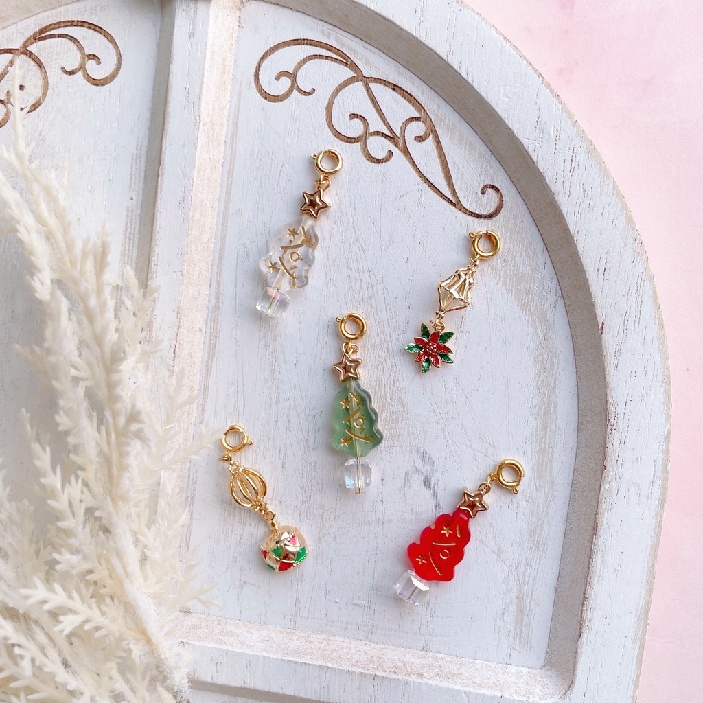 クリスマスのピアス🎄🌟