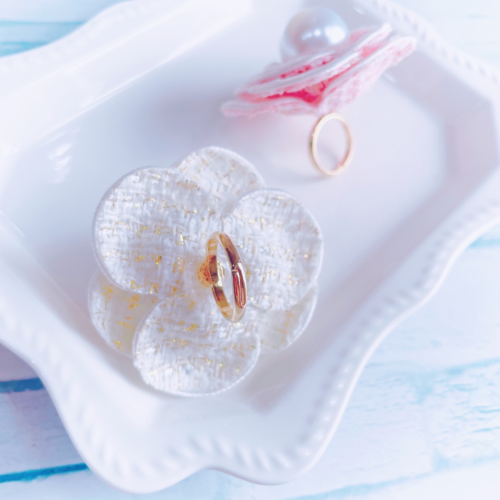 カメリアの親指隠しリング🌸