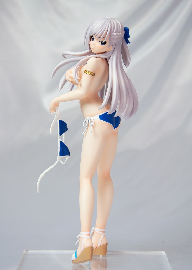 【 アズールレーン 】 ベルファスト 水着Ver.