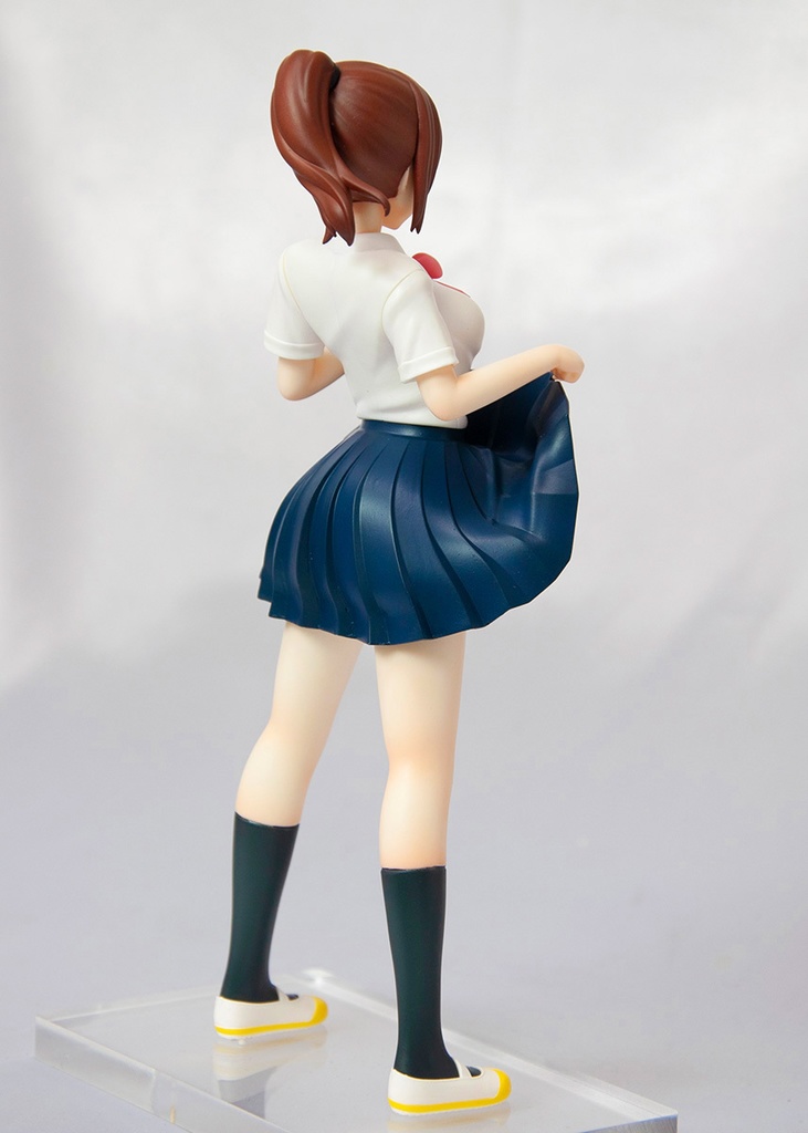 ざんねんさんたち スク水さん