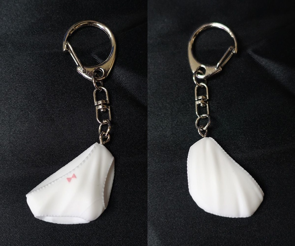 純白おパンツキーホルダー