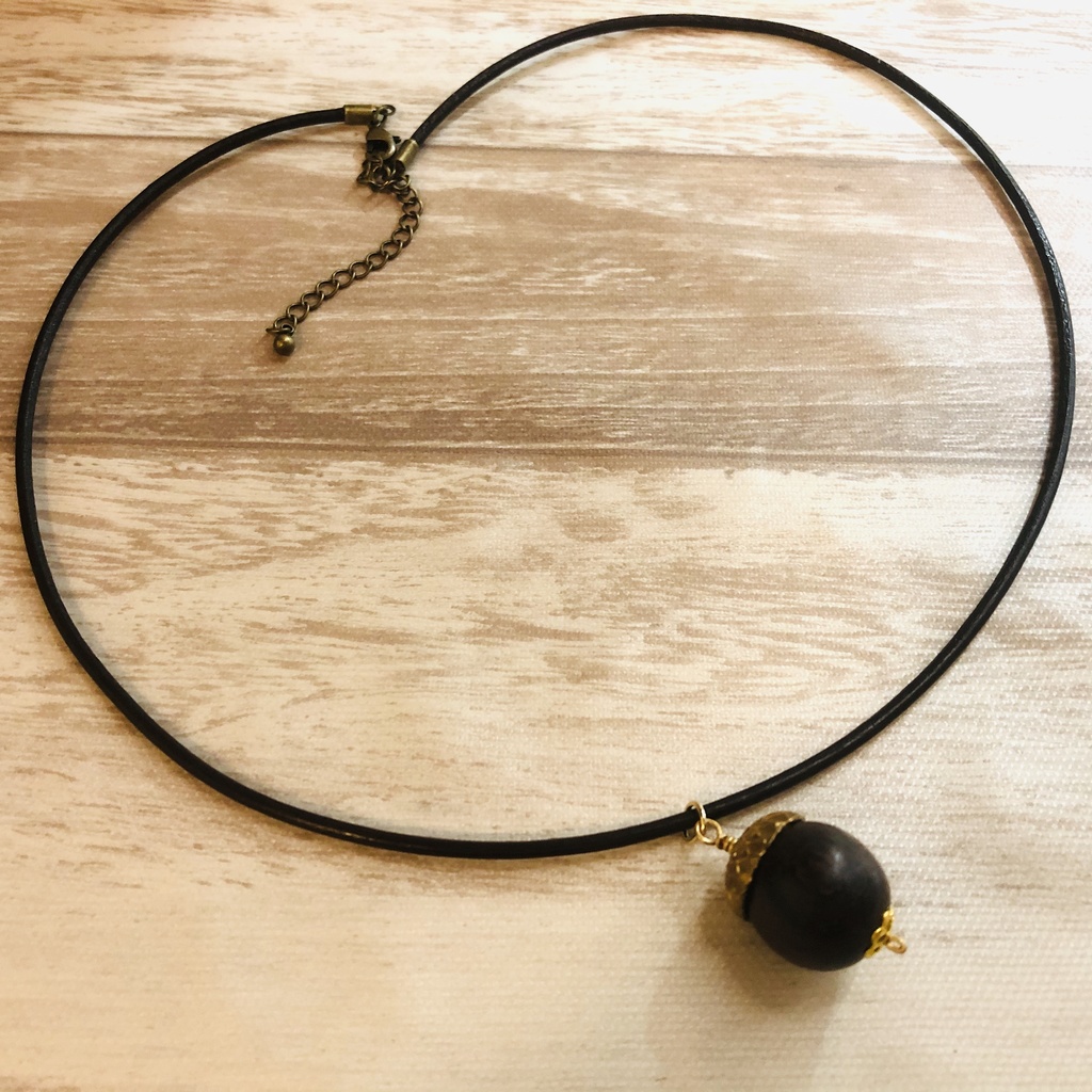 【オリジナル】どんぐりペンダント