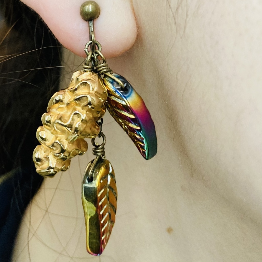 【オリジナル】黄金の実のピアス/イヤリング