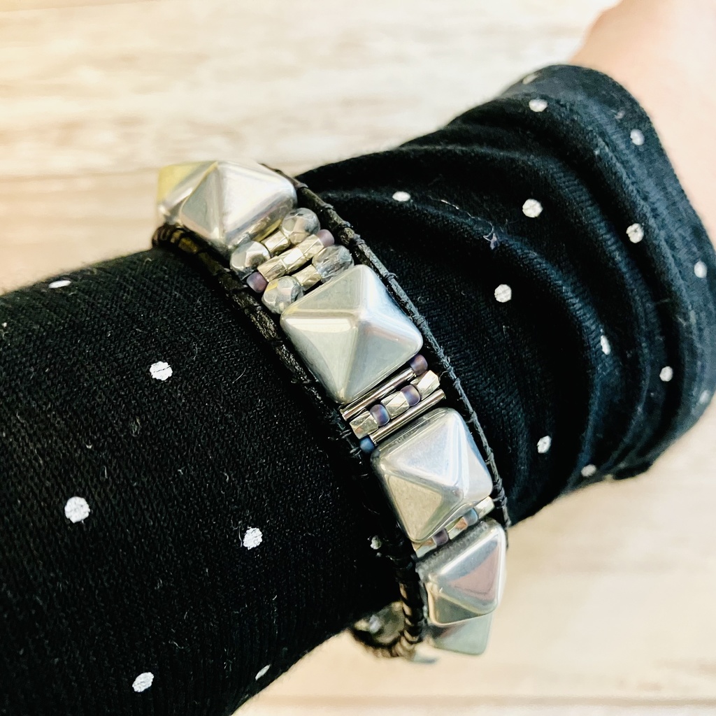 スタッドブレスレット(シルバー)