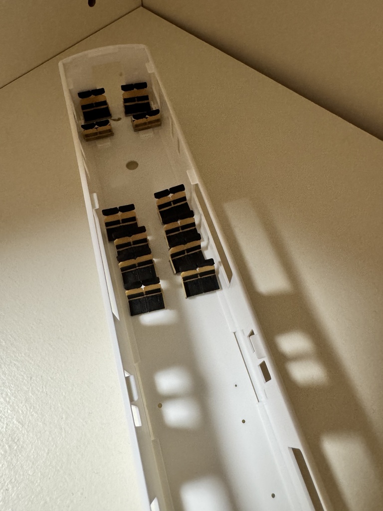 【1/80】817系 内装パーツセット 2両分