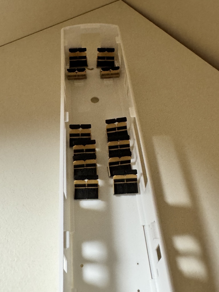 【1/80】817系 内装パーツセット 2両分