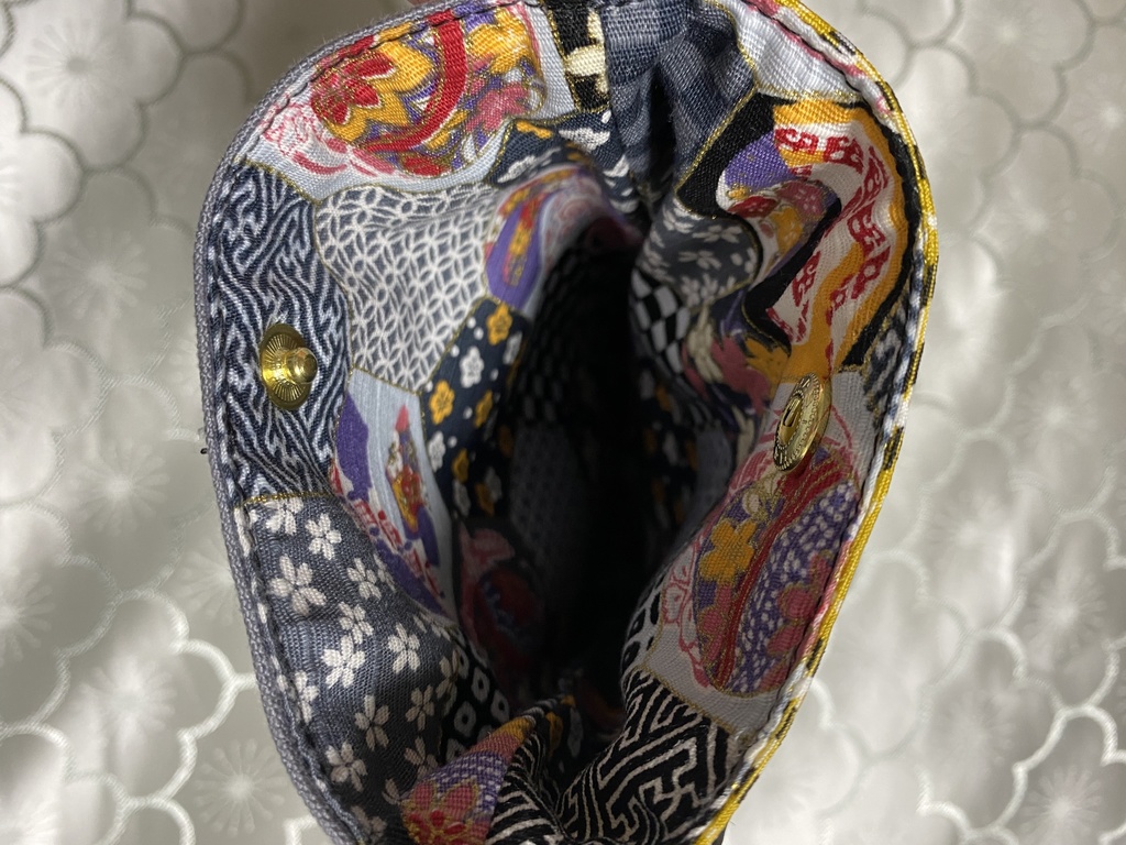 刀剣乱舞 金襴スマホポーチ 東京心覚